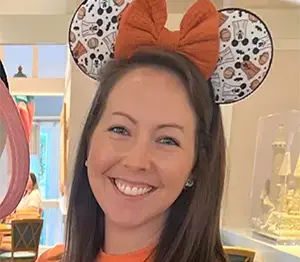 Sara Hall